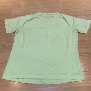 Lululemon Men’s Neon yellow shirt